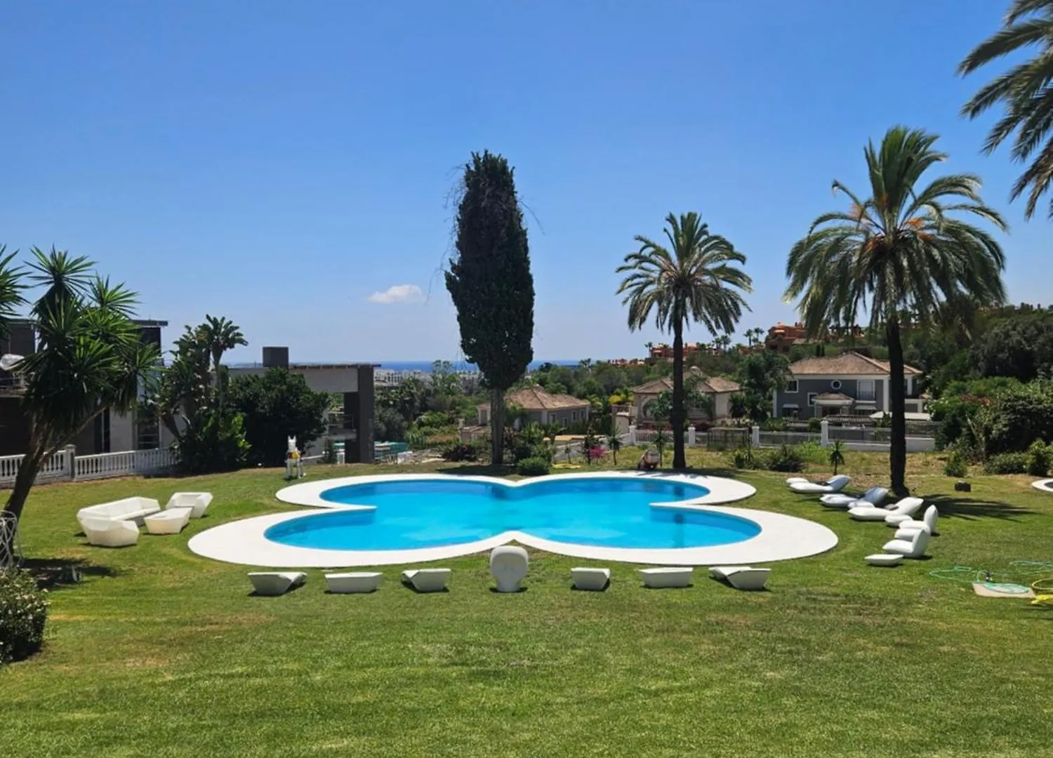 Palacio Suites ماربيا بيت ضيافة